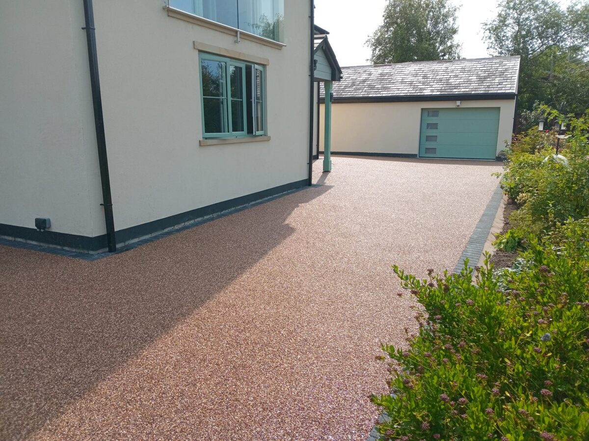 a photo of a natural colour Resin driveway installed by Resin Driveways Southampton